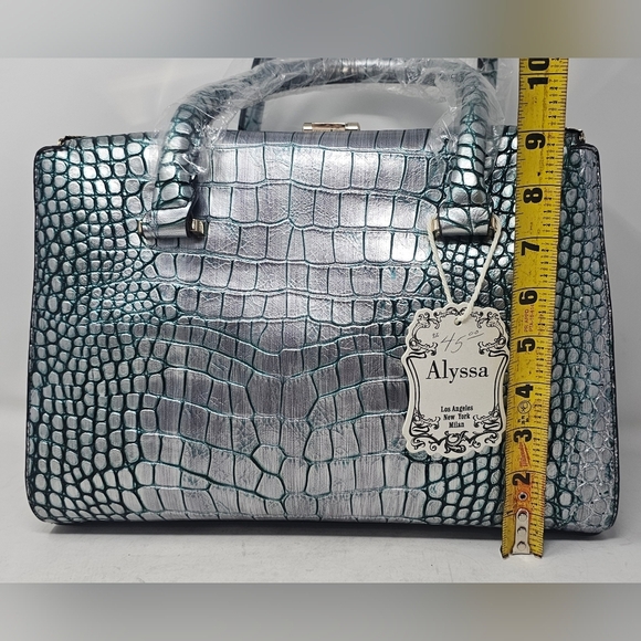 Alyssa Vegan Leather Silver Green Croc Embossed Doctors Satchel Crossbody NWT - Picture 14 of 15